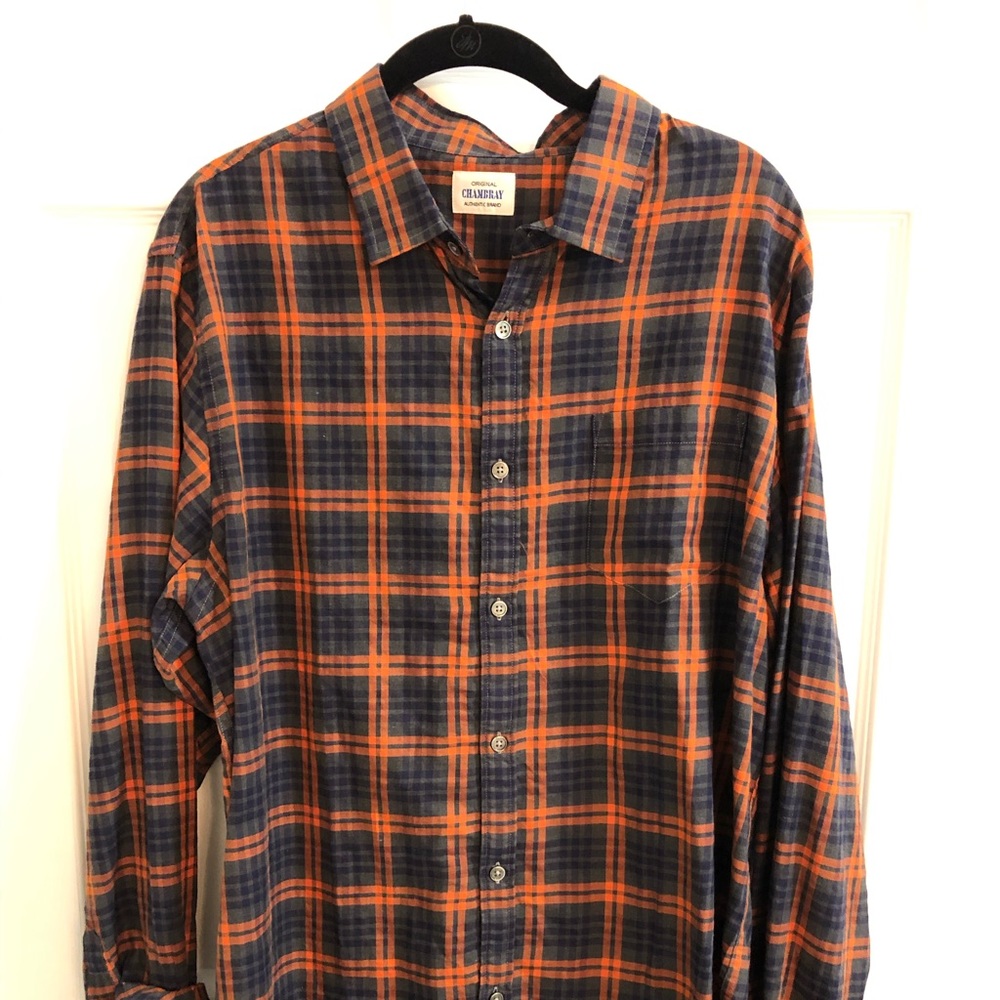 Chambray men’s button down